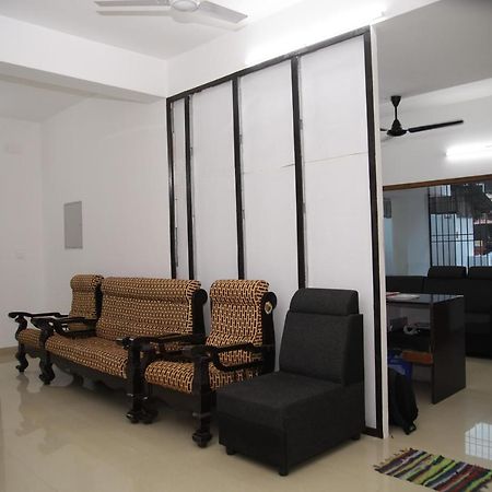 Meghna Residency Hotel Thiruvananthapuram Exterior foto