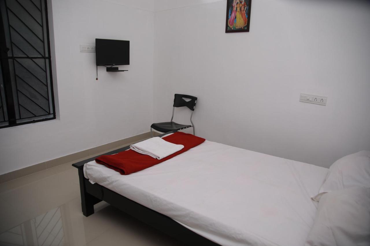 Meghna Residency Hotel Thiruvananthapuram Exterior foto