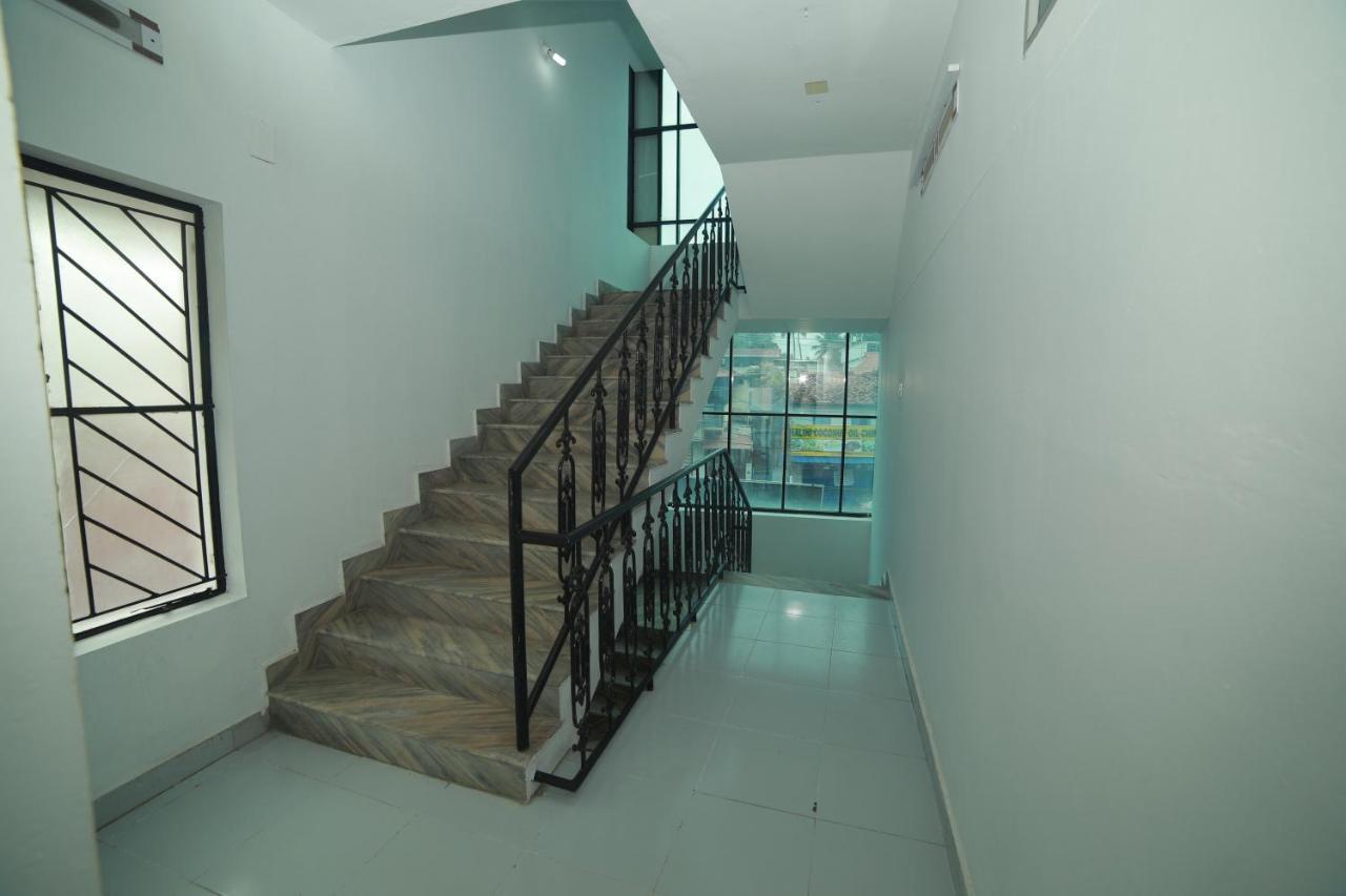 Meghna Residency Hotel Thiruvananthapuram Exterior foto